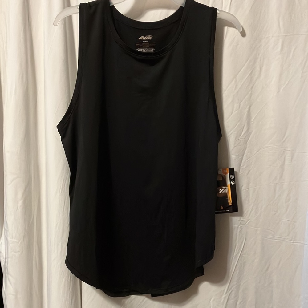 NWT AVIA breeze in athletic solid black tank top